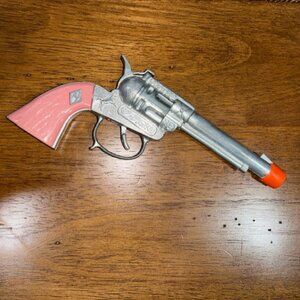 Vintage Halco Hubley Pink Grip Handle Cowgirl Pistol Orange Tip Toy Gun